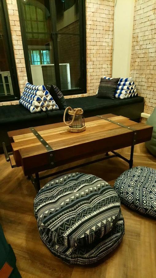 Natee Hostel Bangkok Extérieur photo