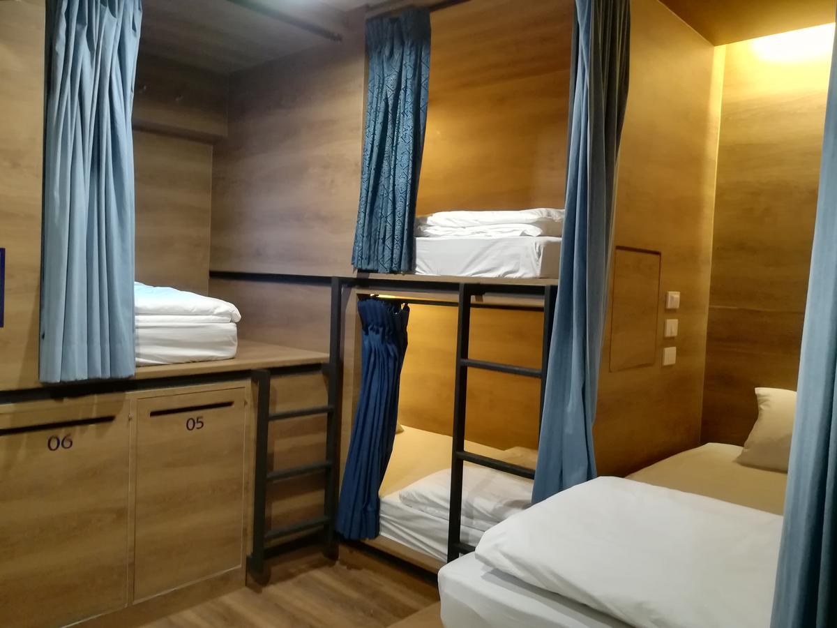 Natee Hostel Bangkok Extérieur photo