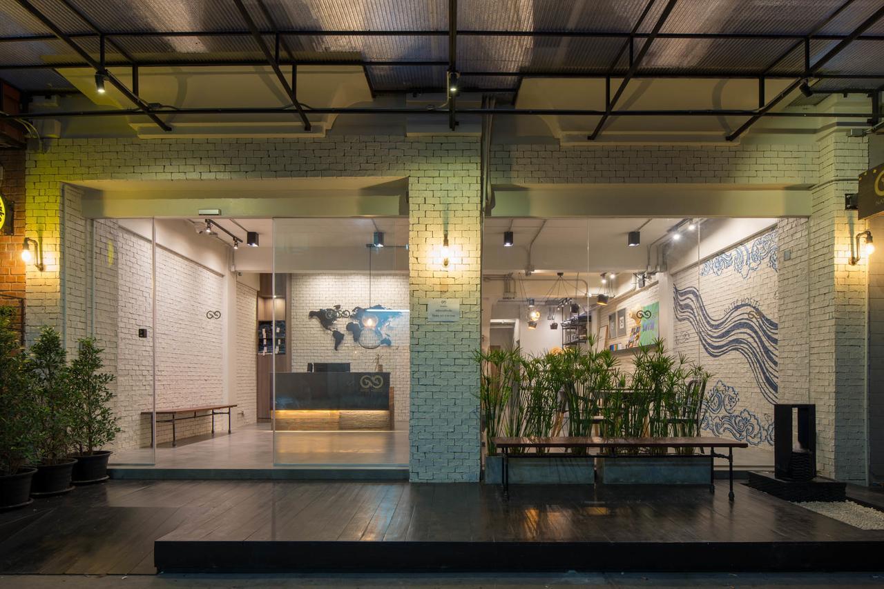 Natee Hostel Bangkok Extérieur photo